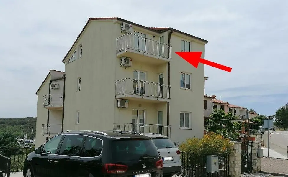 Apartments E&F, Veruda Porat, Free Parking Pula
