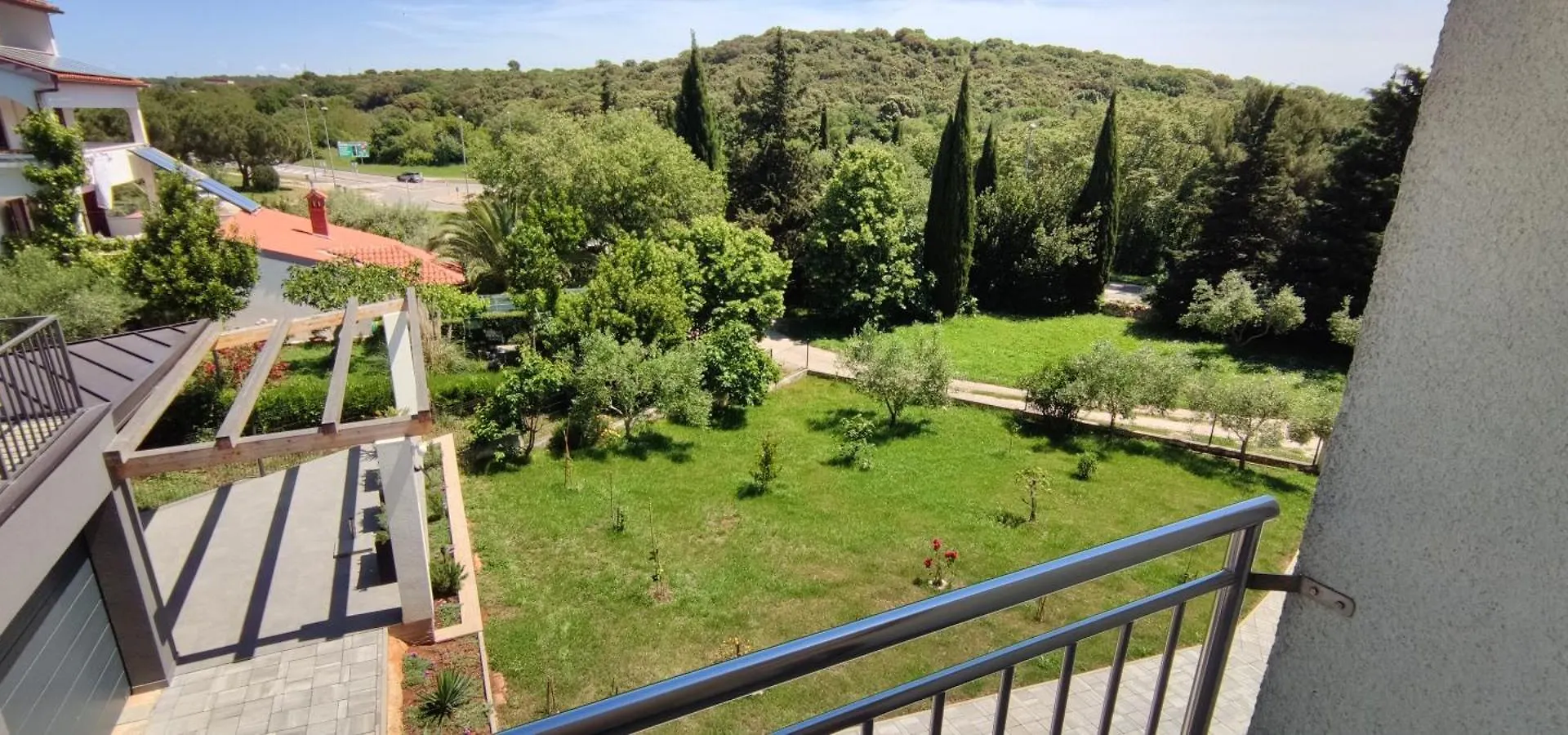 Apartments E&F, Veruda Porat, Free Parking Pula 0*,  Croatia